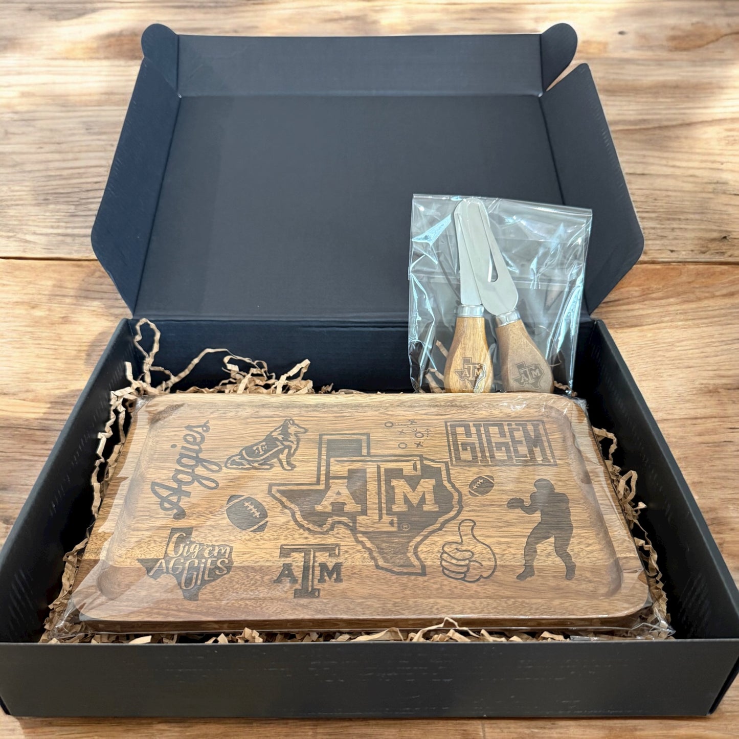 Custom Engraved Wooden Cheeseboard Sets | Includes Fork & Knife | 10x6 Inches